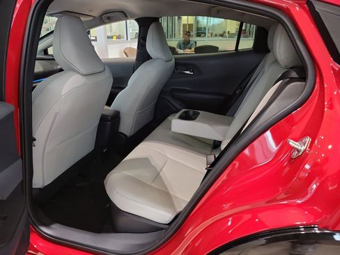 New 2026 Toyota Prius XLE image 11