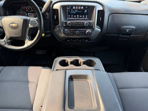 Used 2018 Chevrolet Silverado 1500 LT w/ All Star Edition AWD/4WD image 19