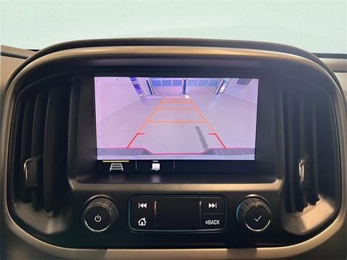 Used 2020 Chevrolet Colorado Z71 image 23