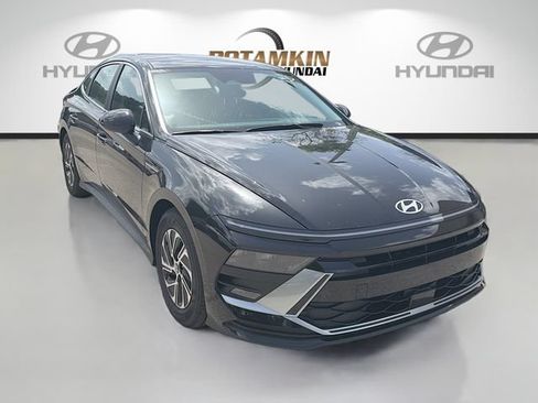 New 2026 Hyundai Sonata Blue FWD image 3