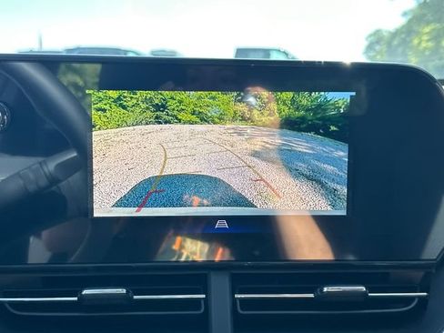 New 2026 Chevrolet Trax LT w/ LT Convenience Package FWD image 25