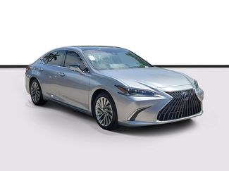 Used 2022 Lexus ES 350 Ultra Luxury w/ Accessory Package 2 FWD video 1