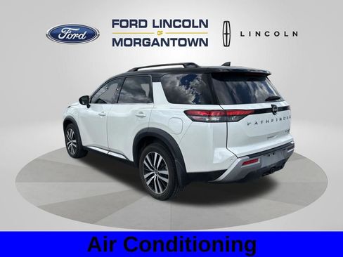 Used 2023 Nissan Pathfinder Platinum AWD/4WD image 6