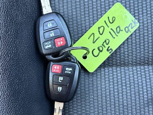 Used 2016 Toyota Corolla S FWD image 13