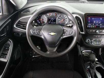Used 2024 Chevrolet Malibu LT