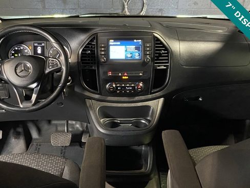 Used 2021 Mercedes-Benz Metris Passenger image 2