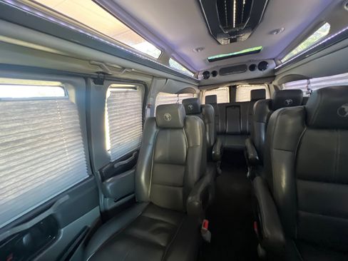 Used 2016 GMC Savana 2500 Extended image 63