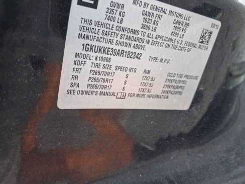 Used 2010 GMC Yukon XL SLT AWD/4WD image 17