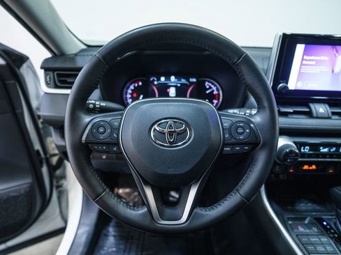 Used 2024 Toyota RAV4 XLE w/ Weather Package AWD/4WD image 17