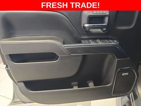 Used 2017 GMC Sierra 2500 SLT w/ All Terrain HD Package AWD/4WD image 10