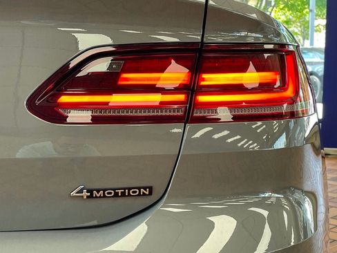 Used 2023 Volkswagen Arteon SEL Premium AWD/4WD image 12