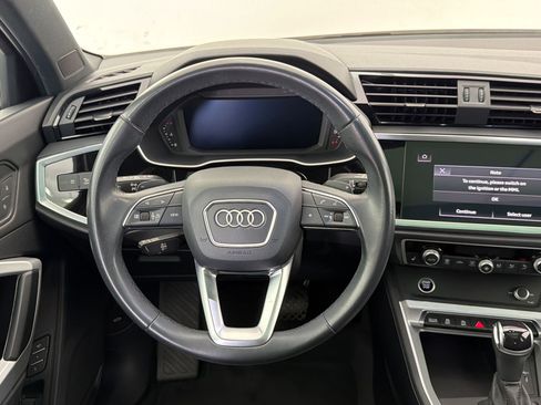 Used 2023 Audi Q3 2.0T Premium w/ Convenience Package AWD/4WD image 29