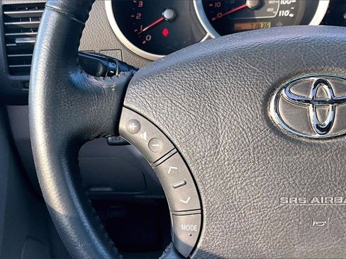 Used 2008 Toyota 4Runner SR5 image 16