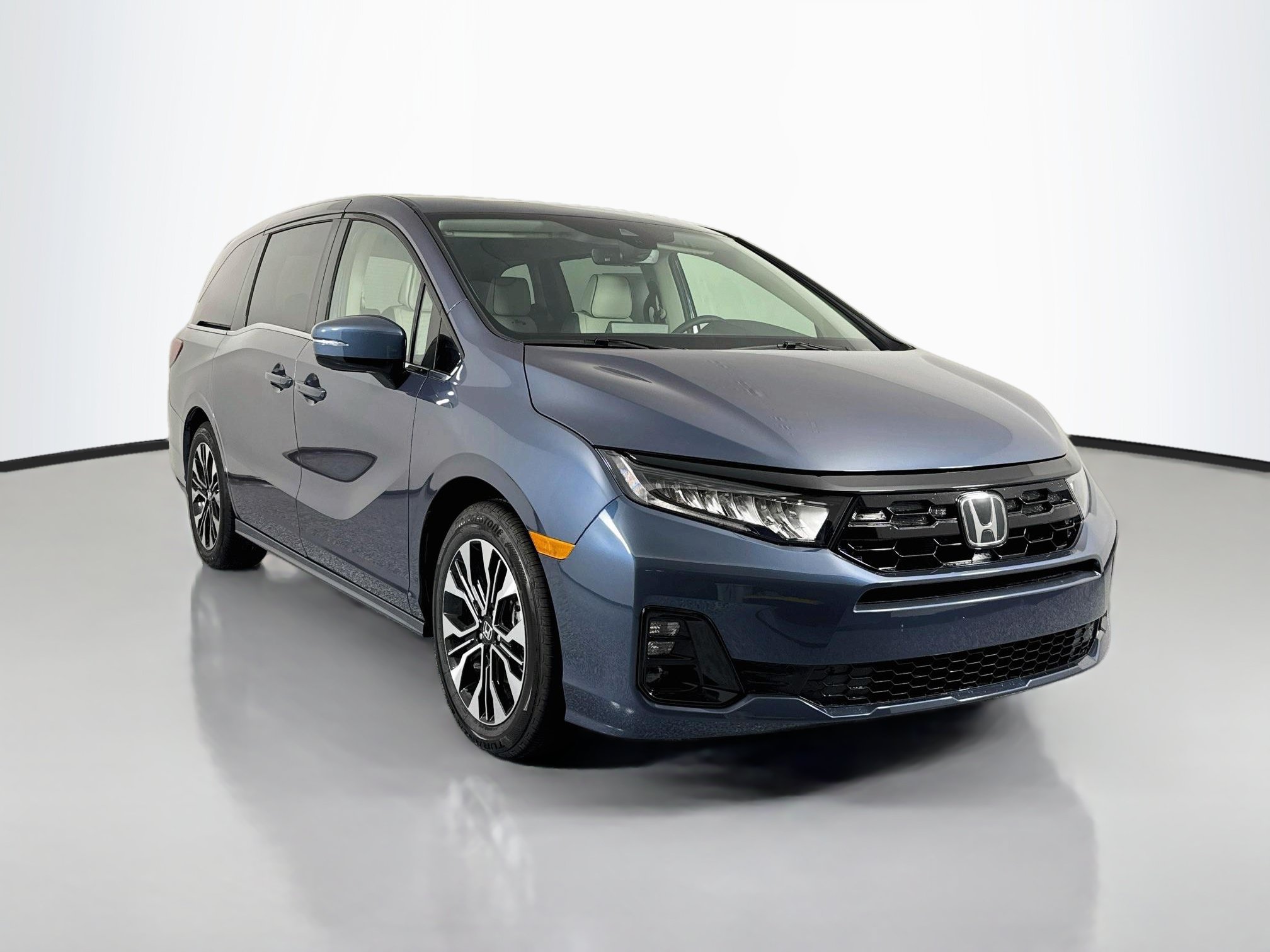 New 2027 Honda Odyssey Elite image 3