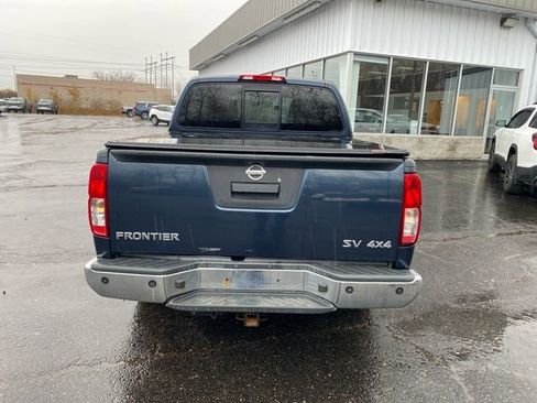 Used 2018 Nissan Frontier SV w/ Value Truck Package image 4