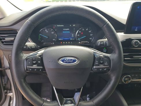 Used 2021 Ford Escape SE w/ Convenience Package FWD image 10