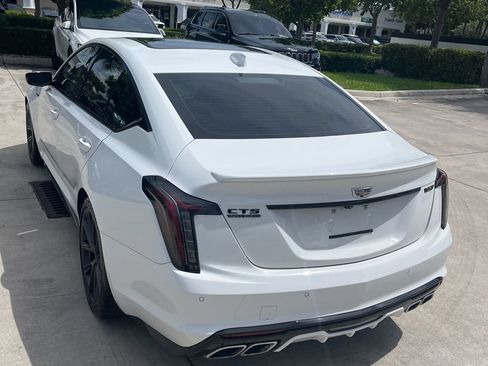 Used 2020 Cadillac CT5 V w/ Premium Package RWD image 3