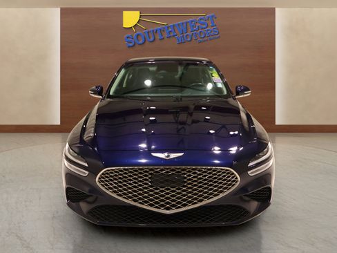Used 2023 Genesis G70 2.0T image 6