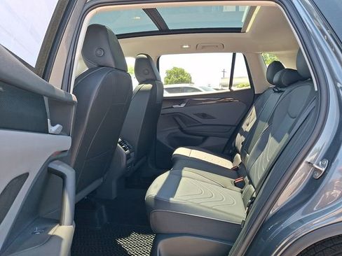 New 2026 Volkswagen Tiguan SE AWD/4WD image 5
