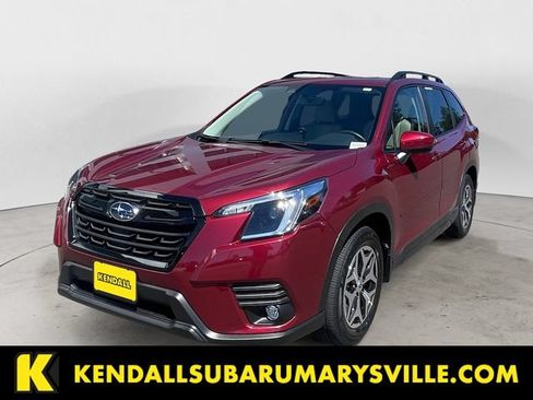 Used 2024 Subaru Forester Premium AWD/4WD image 1