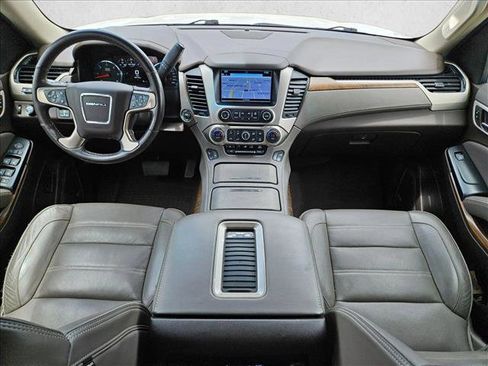 Used 2019 GMC Yukon Denali image 17