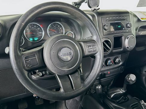 Used 2014 Jeep Wrangler Sport image 16