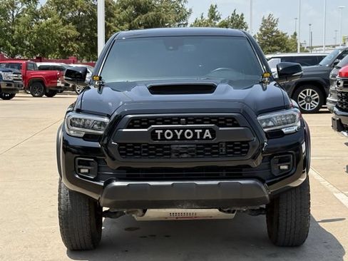 Used 2023 Toyota Tacoma TRD Pro AWD/4WD image 8