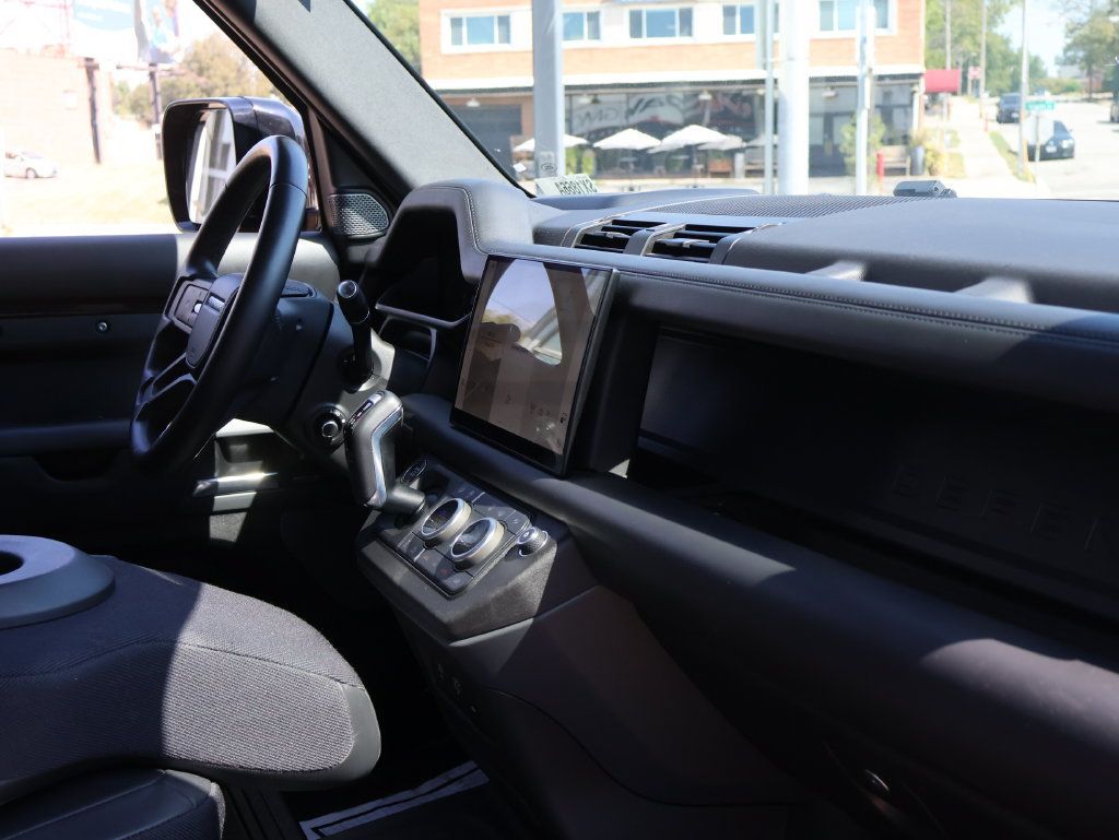 Used 2023 Land Rover Defender 110 X AWD/4WD image 11