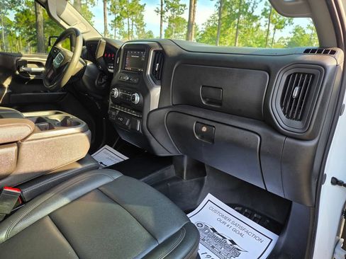 Used 2026 GMC Sierra 1500 Pro w/ Pro Value Package AWD/4WD image 23