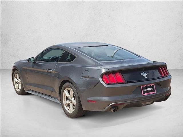Used 2016 Ford Mustang Coupe RWD image 5
