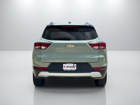 Used 2025 Chevrolet TrailBlazer LT FWD image 6