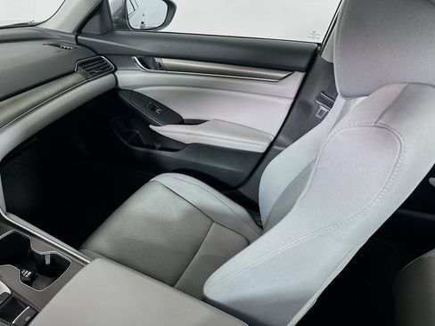 Used 2018 Honda Accord LX image 22