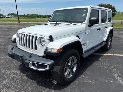 Used 2021 Jeep Wrangler Unlimited Sahara w/ Uconnect 4C Nav & Sound Group AWD/4WD image 1