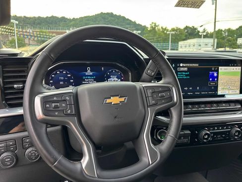 Used 2026 Chevrolet Silverado 2500 LTZ AWD/4WD image 10