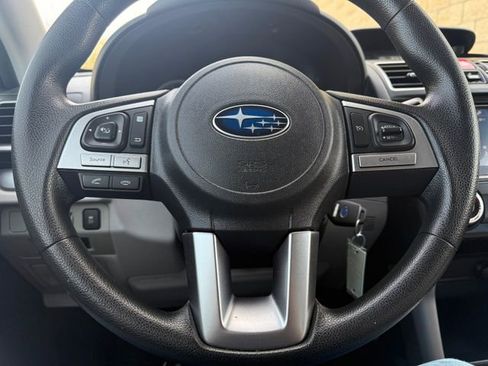 Used 2017 Subaru Forester 2.5i Premium w/ All-Weather Package AWD/4WD image 11