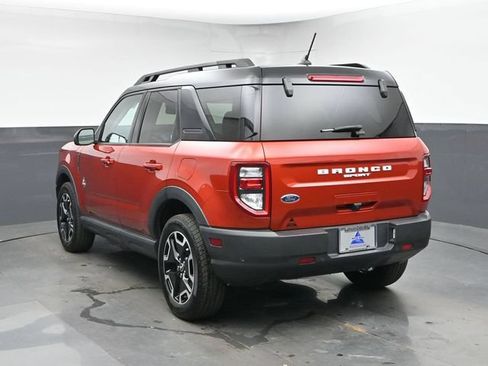 Used 2023 Ford Bronco Sport Outer Banks w/ Tech Package AWD/4WD image 8