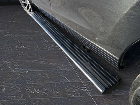 Used 2019 Ford Expedition Limited image 48