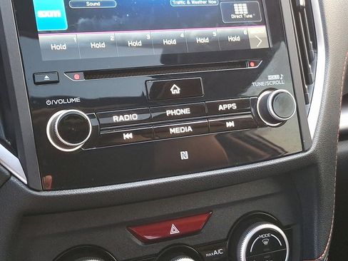 Used 2023 Subaru Crosstrek 2.5i Limited w/ Moonroof Package image 17