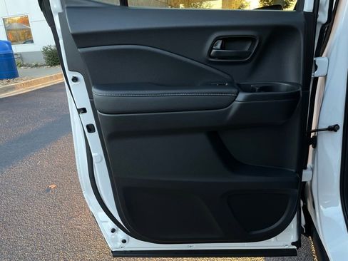 New 2026 Honda Ridgeline Sport image 38