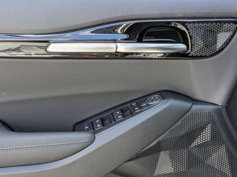 New 2026 Kia Seltos EX FWD image 21