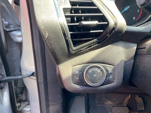 Used 2018 Ford Escape SEL image 18