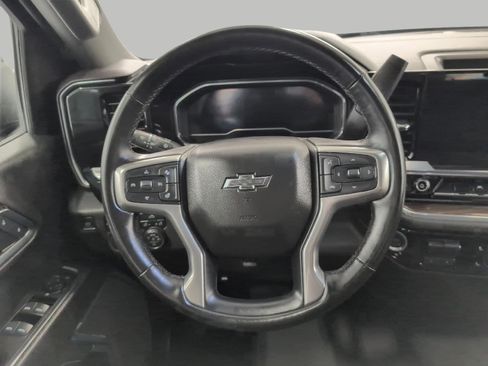 Used 2023 Chevrolet Silverado 1500 RST AWD/4WD image 5
