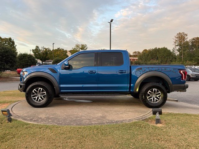 Used 2018 Ford F150 Raptor w/ Equipment Group 802A Luxury AWD/4WD image 4