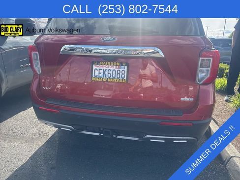 Used 2020 Ford Explorer XLT w/ Equipment Group 202A AWD/4WD image 5