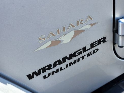 Used 2008 Jeep Wrangler Unlimited Sahara image 14