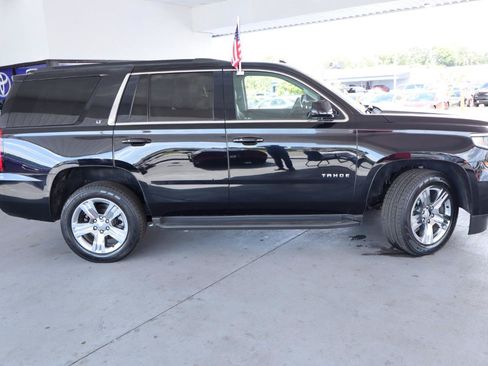 Used 2016 Chevrolet Tahoe LT w/ Luxury Package RWD image 4