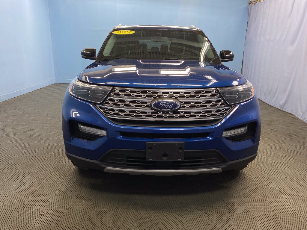 Used 2021 Ford Explorer Limited AWD/4WD image 2