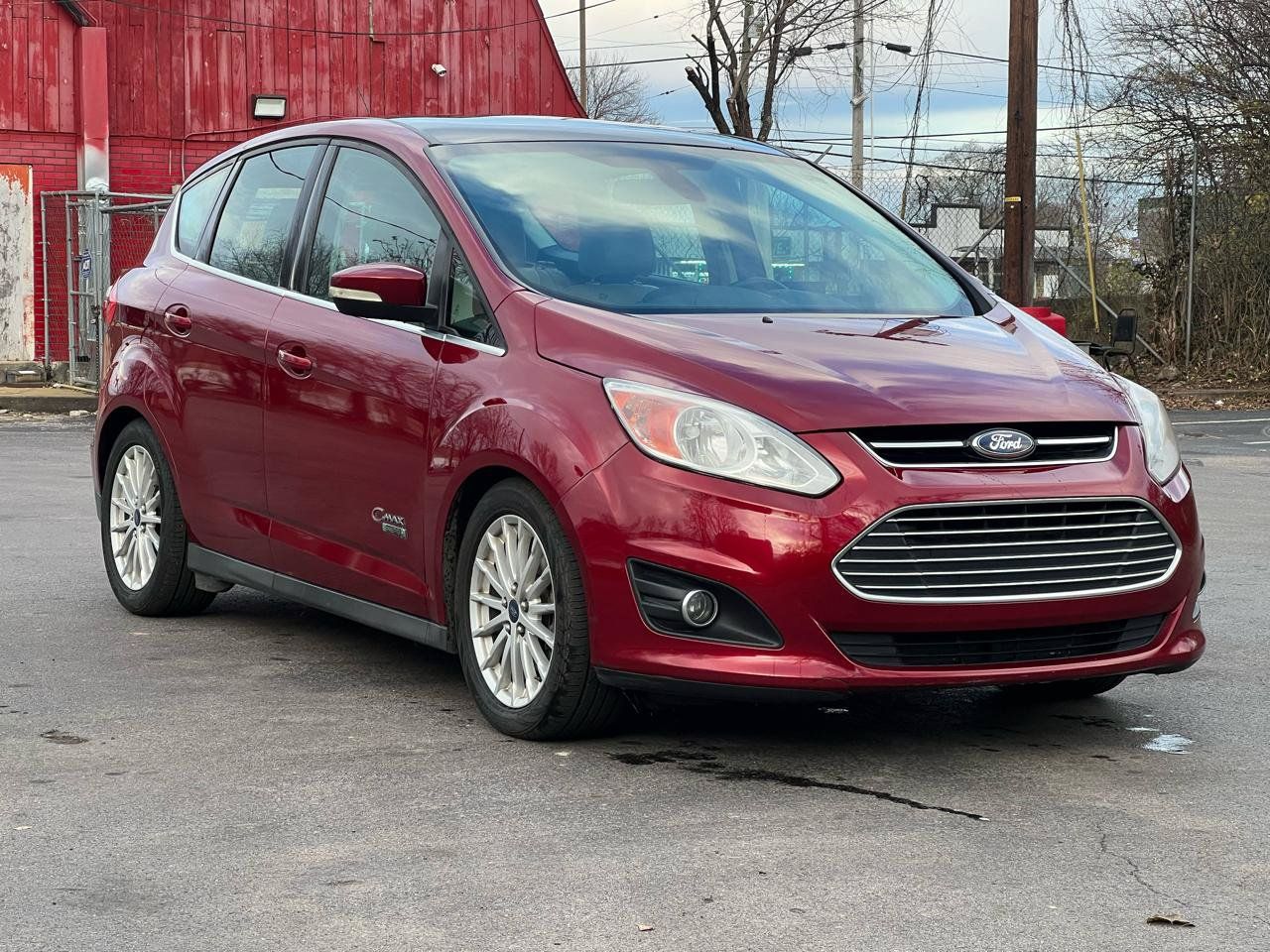 Used 2014 Ford C-MAX Energi SEL w/ Equipment Group 301A FWD image 4