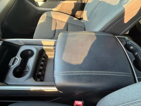 Used 2021 RAM 1500 Big Horn AWD/4WD image 16
