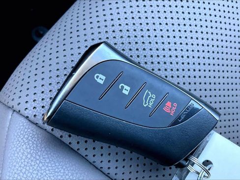 Used 2023 Lexus GX 460 Premium w/ Premium Plus Package image 14